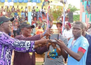 Coupe de l’indépendance dans le Borgou : Le maire Roland Gounou Lafia de Nikki remporte le trophée devant son frère Inoussa Chabi Zimé de Parakou.