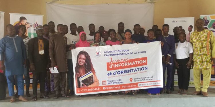 Éducation : Apaf ONG oriente les nouveaux bacheliers à Tchaourou.