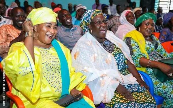 Politique – Consolidation du parti UP le Renouveau : Mariam Djaouga Sacca mobilise la troupe.