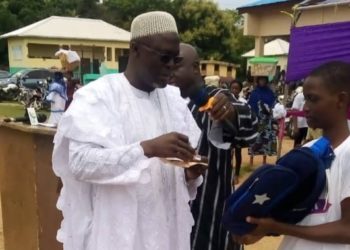 Éducation-Parakou: Le Bloc Républicain récompense les meilleurs apprenants de la 2e édition des ”Cours de vacances BR”.