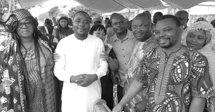 Hommages à sa défunte épouse : Message d’adieu de Nazirou SIDI ALI, DG LeParakois, à sa regrettée Azaratou.