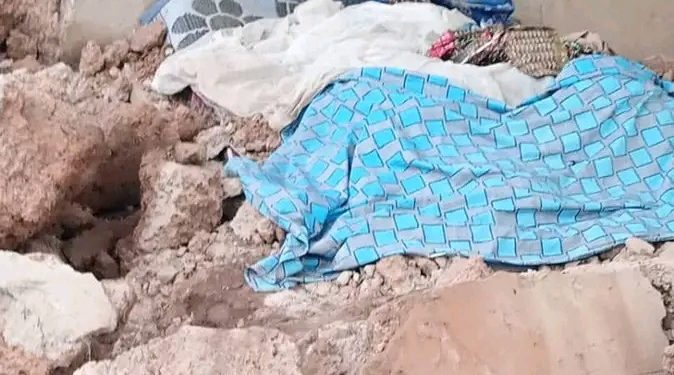 Drame : l’effondrement d’une maison fait deux morts à Nikki.