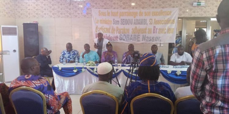 Politique – Parakou: Sous le leadership du Ministre Samou Seïdou Adambi, Dassouki Sidi issifou fait adhérer 53 associations d’artisans au BR .