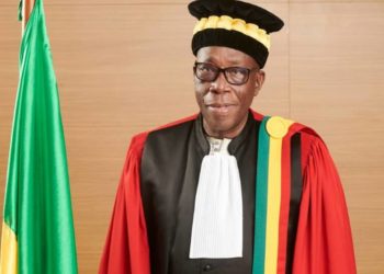 BÉNIN/ COUR CONSTITUTIONNELLE : Razaki Amouda ISSIFOU élu Président de la haute juridiction.
