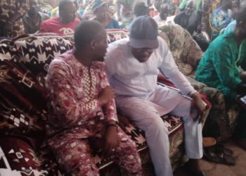 Législatives 2023 à Parakou : Le duo Samou Seidou Adambi- Dassouki Sidi Issifou accueilli en pompe à Yarakinnin.