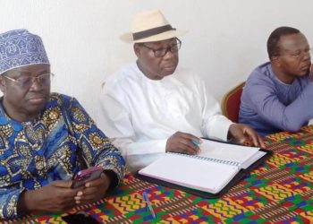 Assemblée Nationale : Les députés du parti Les Démocrates en formation à Possotomè.