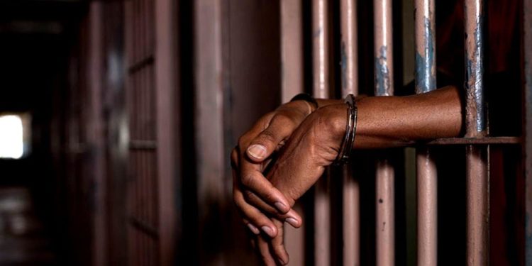 Arrestation du journaliste Lissanon Maxime : Le parti Les Démocrates exprime son indignation.