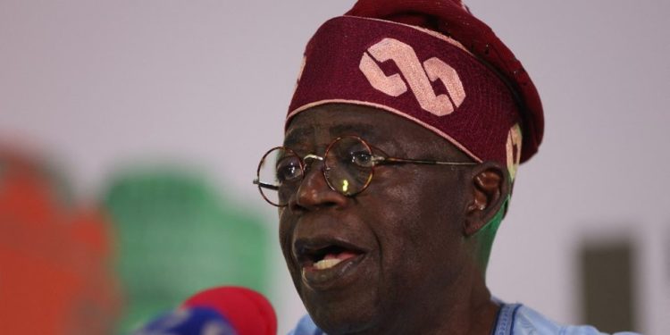Présidentielle au Nigeria : Le faiseur de roi Bola Tinubu déclaré vainqueur.