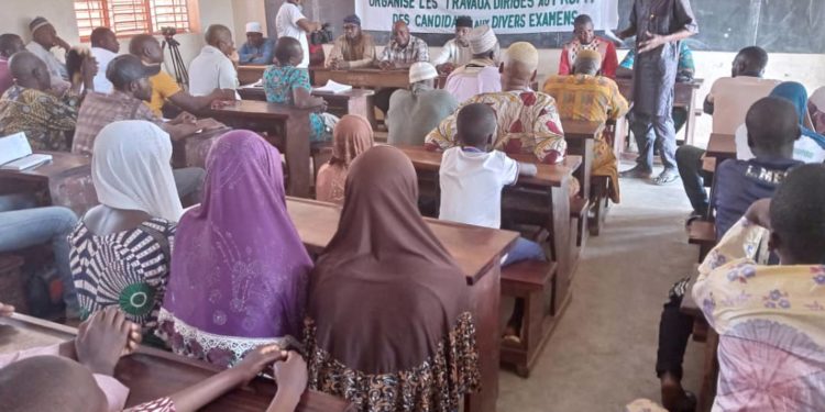 Éducation-Djougou : El Hadj Issifou Zoulkifirou Mako priorise les travaux dirigés dans le troisième arrondissement.