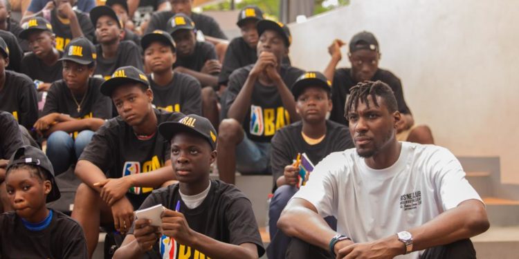 Bal Watch Party : première réussie pour Ian Mahinmi