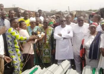 Gbadamassi : Effacé de la scène politique, l’ancien député fait sa première apparition.