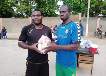Handball-Tournoi de l’amitié : Buffles Handball Club équipe championne chez les hommes et Espoir chez les dames.