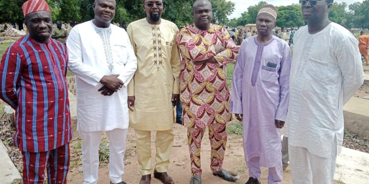 Décès prématuré de Ludovic Ayedeguè : Kamar Wassangari et les camarades de la Sonapra ne s’en reviennent toujours pas.