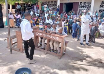 Éducation-Journée festive : Les responsables du Complexe Scolaire Sina Tabé ont communié avec Les apprenants et parents.
