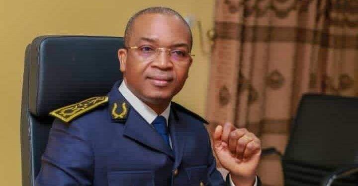 Culture : Sur un ton émotionnel, l’écrivain Dino Renaud Adohoueto parle de Sidikou Karimou, le préfet Djibril Cissé et…