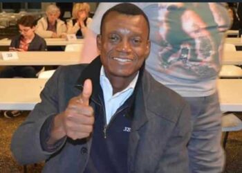 Scrabble classique : François-Xavier Adjovi sur le toit du monde.