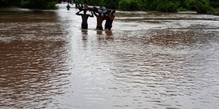 Montée des eaux dans l’Atacora : Gbéba ou la traversée de la mort.