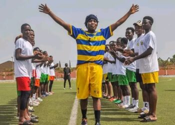 Football Féminin : Élite AC rend hommage à Rafiatou Traoré.