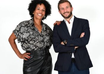 Formation des journalistes sur la pratique du Handball : Sidikou Karimou et Akimey Housséïni ensemble pour une presse sportive de qualité.