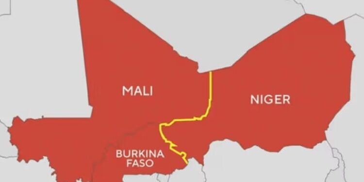 Urgent : Le Mali, le Burkina et le Niger annoncent leur retrait de la CEDEAO.