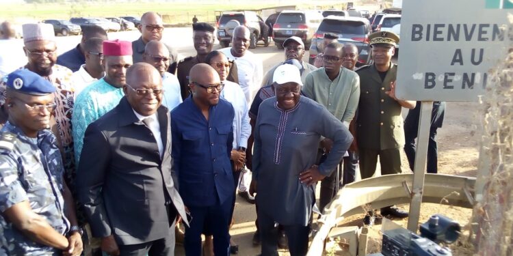 Bénin -Niger: une délégation du gouvernement béninois constate le blocus maintenu par le Niger à la frontière malgré la levée des sanctions