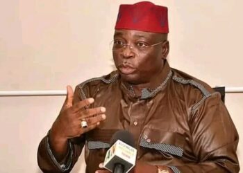 CRIET : Rachidi Gbadamassi exige la prison ferme et une amende de 10 millions contre Alpha Yarakinnin.