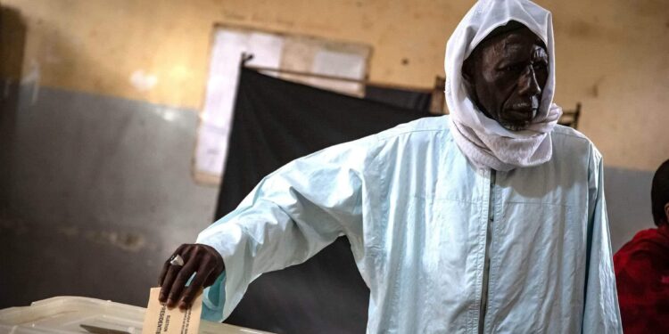Présidentielle au Sénégal : Les Sénégalais aux urnes ce jour pour élire le nouveau président.