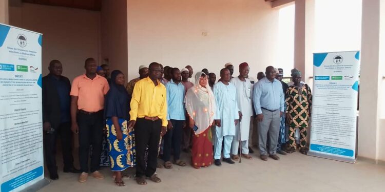 Alibori-Sécurité: Le réseau de protection des enfants en situation difficile RESPESD et les leaders communautaires se donnent la main.