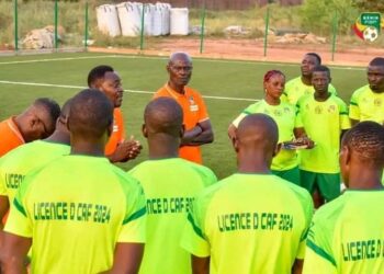 Football – Formation des entraîneurs : 29 nouveaux coachs obtiennent la licence-D Caf au Bénin.
