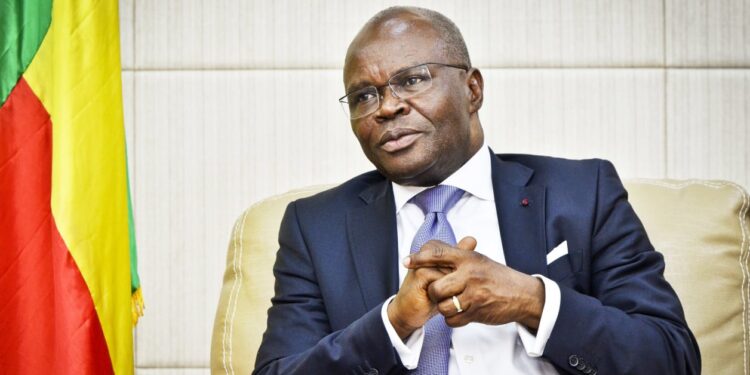 Embargo sur le pétrole nigérien à Sèmè : Agbénonci propose une sortie de crise.