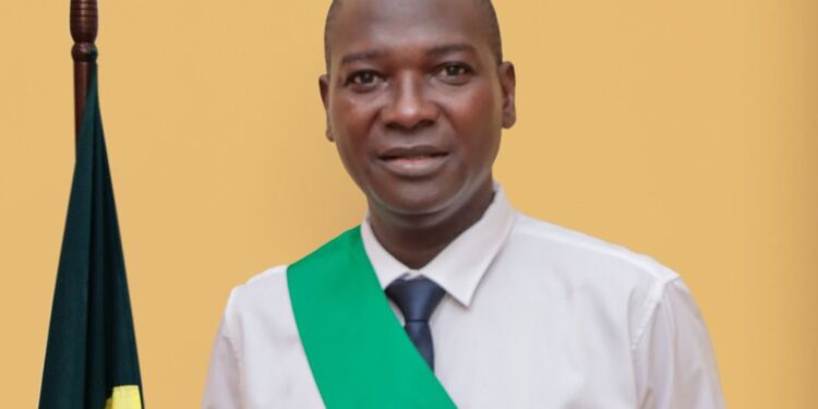 Interdiction des marches des travailleurs : Habibou Woroucoubou et 6 députés Démocrates posent des questions au gouvernement