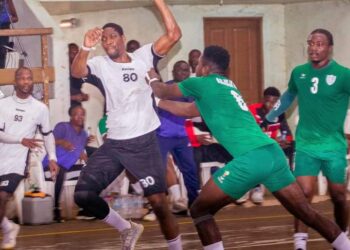 Handball : Finale explosive entre Flowers CNSS et Adjidja HBC pour les Play-offs 2024