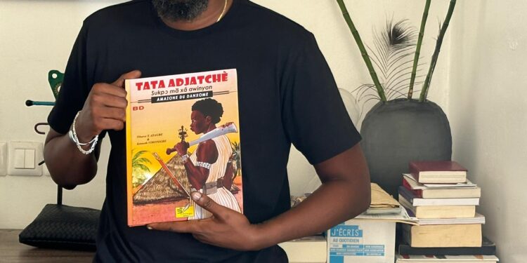 Mode et littérature : L’épopée de Tata Adjatchè réinterprétée par Jerry Sinclair