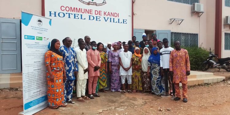 Kandi-sécurité: Des jeunes sensibilisés face au pouvoir de l’argent.