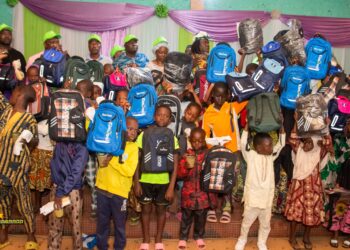 Tadjou-Dine Imorou : Un jeune leader engagé pour l’avenir des enfants démunis de Parakou