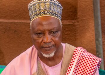 Sermon du vendredi : L’Imam Mohamed Awalou ISSA met en garde contre la consommation d’alcool et de drogues