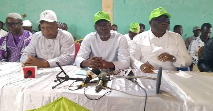 Tentative de Coup d’État : Robert Gbian et Rachidi Gbadamassi à la défense de Talon lors du grand meeting du Bloc Républicain à Parakou