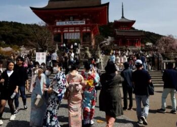 Japon : un record touristique historique mais des défis majeurs liés au surtourisme