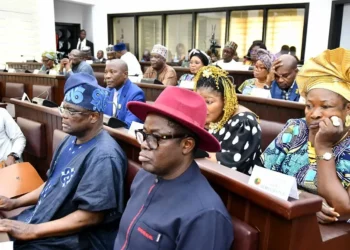 Présence militaire française au Bénin : l’opposition exige des éclaircissements sur la souveraineté nationale