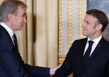 France : Le plan secret de Macron et Bernard Arnault pour réorganiser l’accès à la Joconde