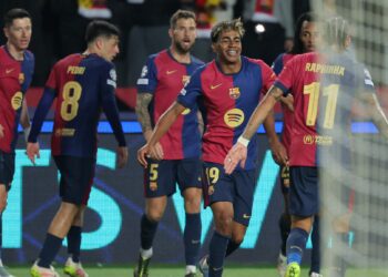 LDC : Barça corrige Dortmund en confondant le maillot jaune au blanc