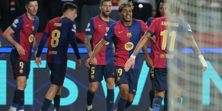 LDC : Barça corrige Dortmund en confondant le maillot jaune au blanc