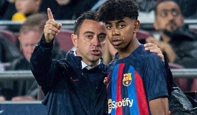 Liga : Yamal rend un vibrant hommage à Xavi Hernandez après le sacre