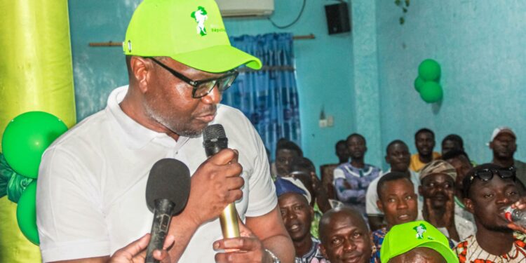 Première sortie publique de Samou Seidou Adambi : un discours mobilisateur pour la jeunesse du Bloc Républicain