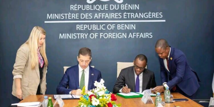 Diplomatie : Bénin et Serbie renforcent leur coopération diplomatique