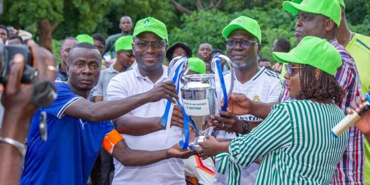 Tournoi de ” Mise ensemble ” à Parakou : Le Br à travers Dr Gnansounou mise sur le sport pour unir la jeunesse.