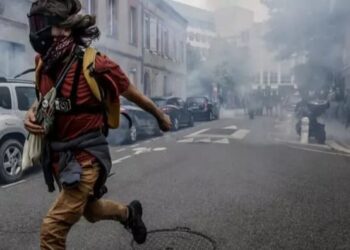 « Bloquons tout » : 200 000 Français dans la rue pour exprimer leur ras-le-bol