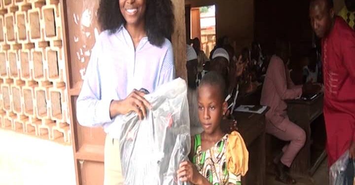 Parakou : 26 écoliers primés pour l’excellence scolaire par Sad 1er et Éclat Bénin