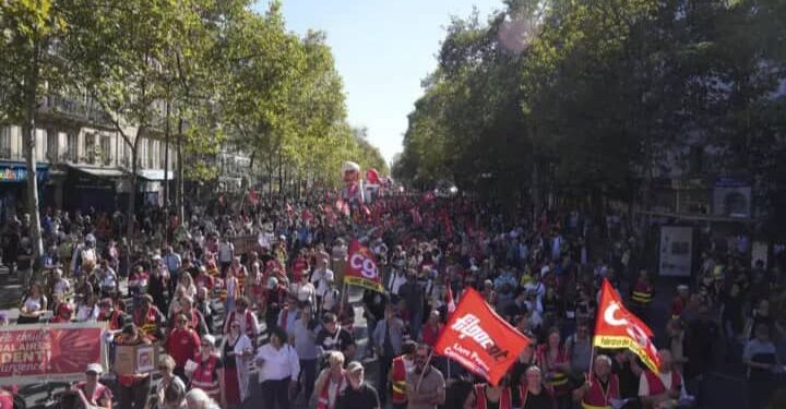Nouvelle journée de grève : Forte mobilisation sociale en France