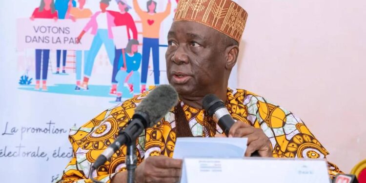 Céna : le calendrier électoral des législatives et communales enfin publié